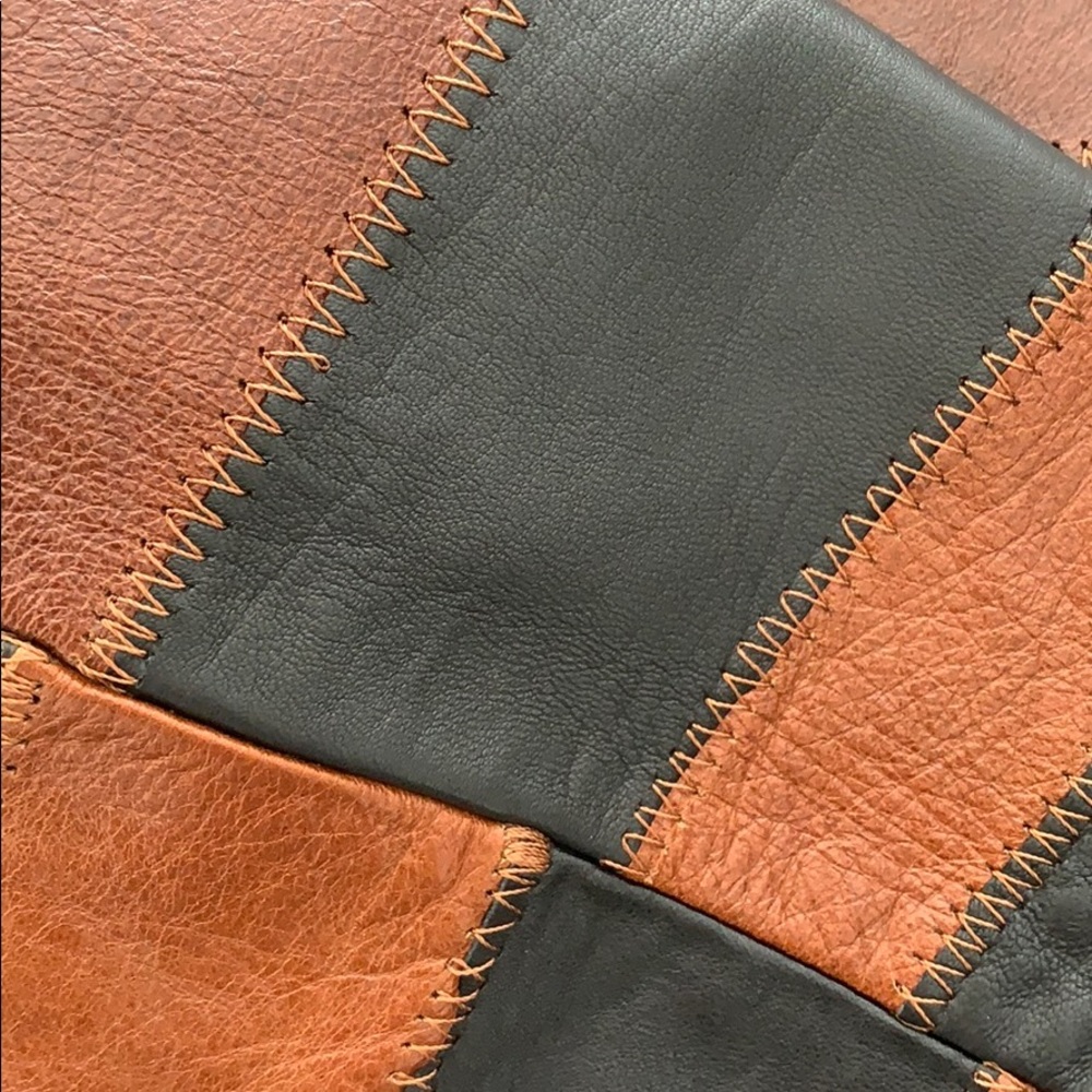 Leather jacket - Picture 4 of 4